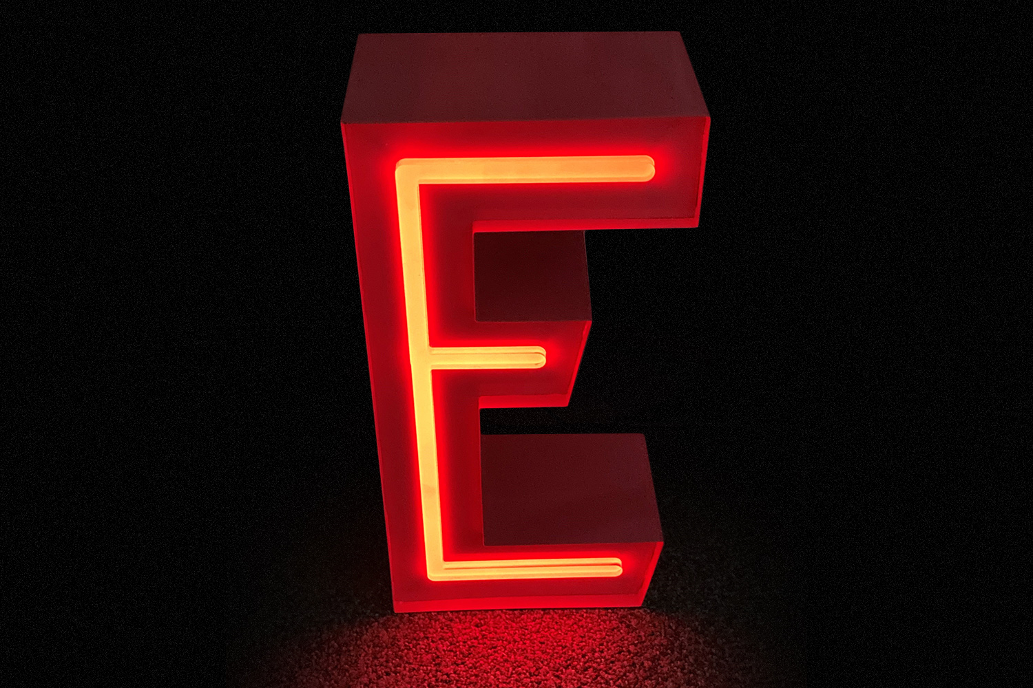 a red lighted letter e